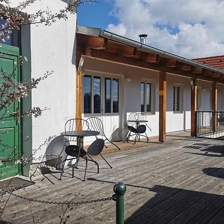 Appartement Sonnhof Ressl à Klosterneuburg Extérieur photo