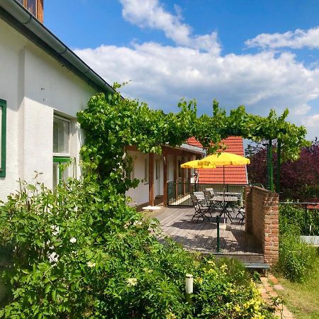Appartement Sonnhof Ressl à Klosterneuburg Extérieur photo